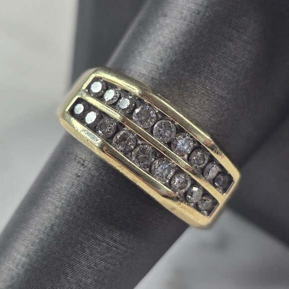 Mens Vintage Estate 10K Yellow Gold Diamond Ring 7.5g E4655